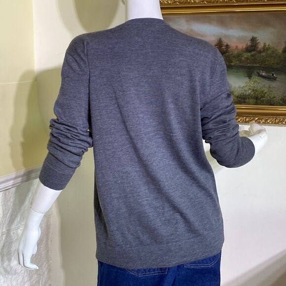 Theory 100% Merino Wool Classic V-Neck Sweater - Picture 5 of 13